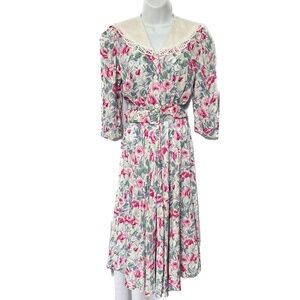 Vtg Karin Stevens Dress Midi Lace Bib Collar Floral Cottagecore Countrycore Pink